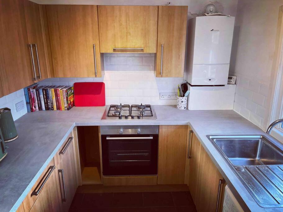 Chester/Handbridge Sleeps 9 + Netflix Hough Green Ngoại thất bức ảnh