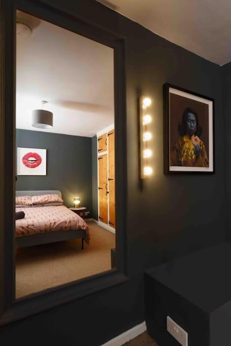 Chester/Handbridge Sleeps 9 + Netflix Hough Green Ngoại thất bức ảnh